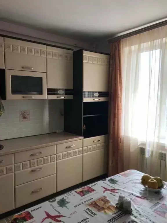 2-к кв. Крым, Евпатория ул. Чапаева, 93 (67.0 м) - Фото 0