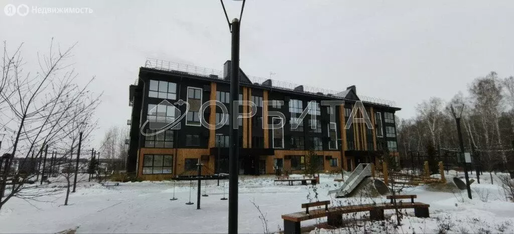 2-комнатная квартира: Тюмень, улица Игоря Комиссарова, 28 (73 м) - Фото 1