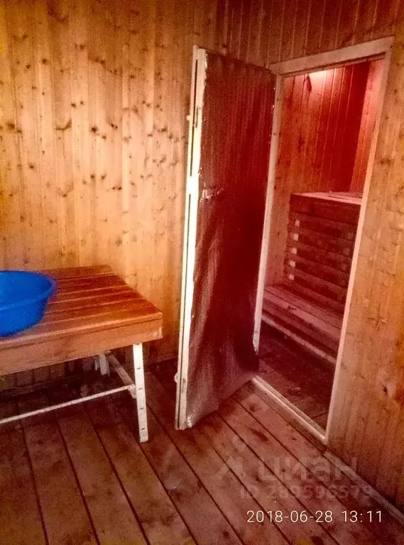 Дом в Оренбургская область, Соль-Илецк ул. Степана Разина, 29 (50 м) - Фото 1