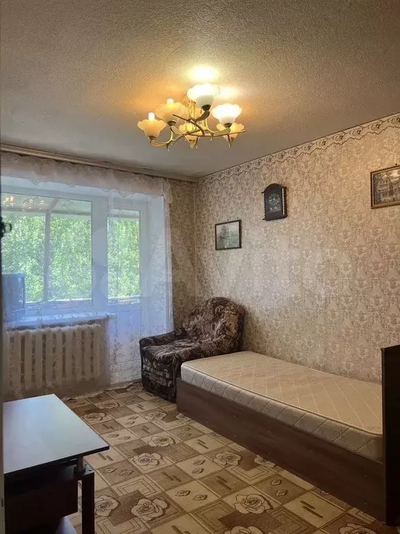 2-к. квартира, 42 м, 5/5 эт. - Фото 1