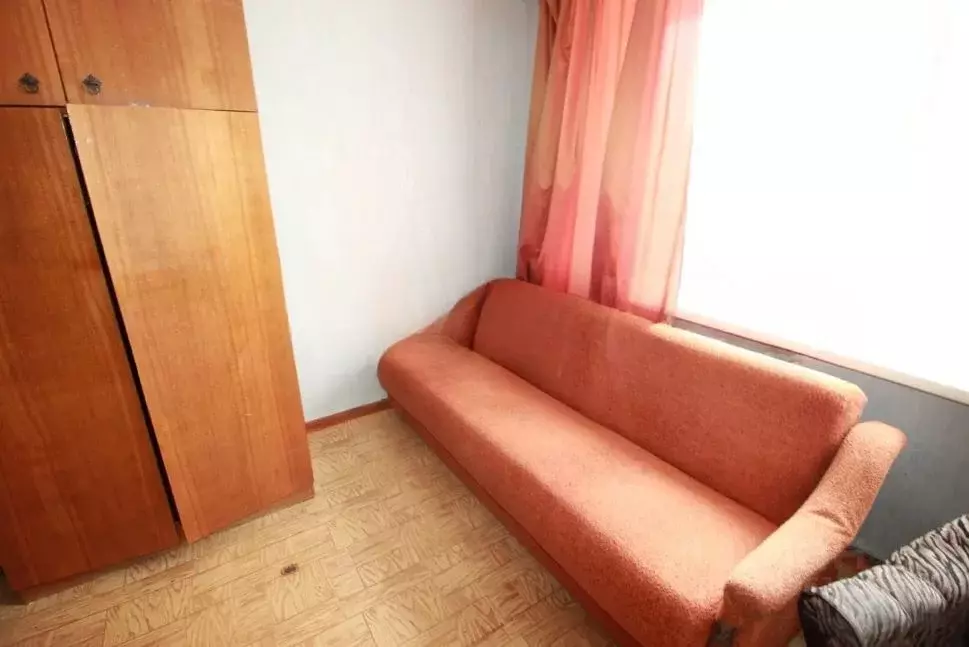 1-к кв. Омская область, Омск Малая Ивановская ул., 60 (32.0 м) - Фото 0