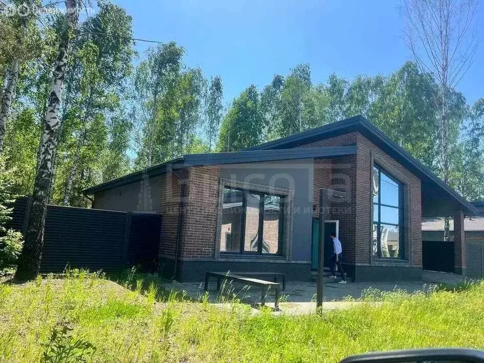 Дом в село Чертовицы, Московская улица, 57 (137 м) - Фото 1