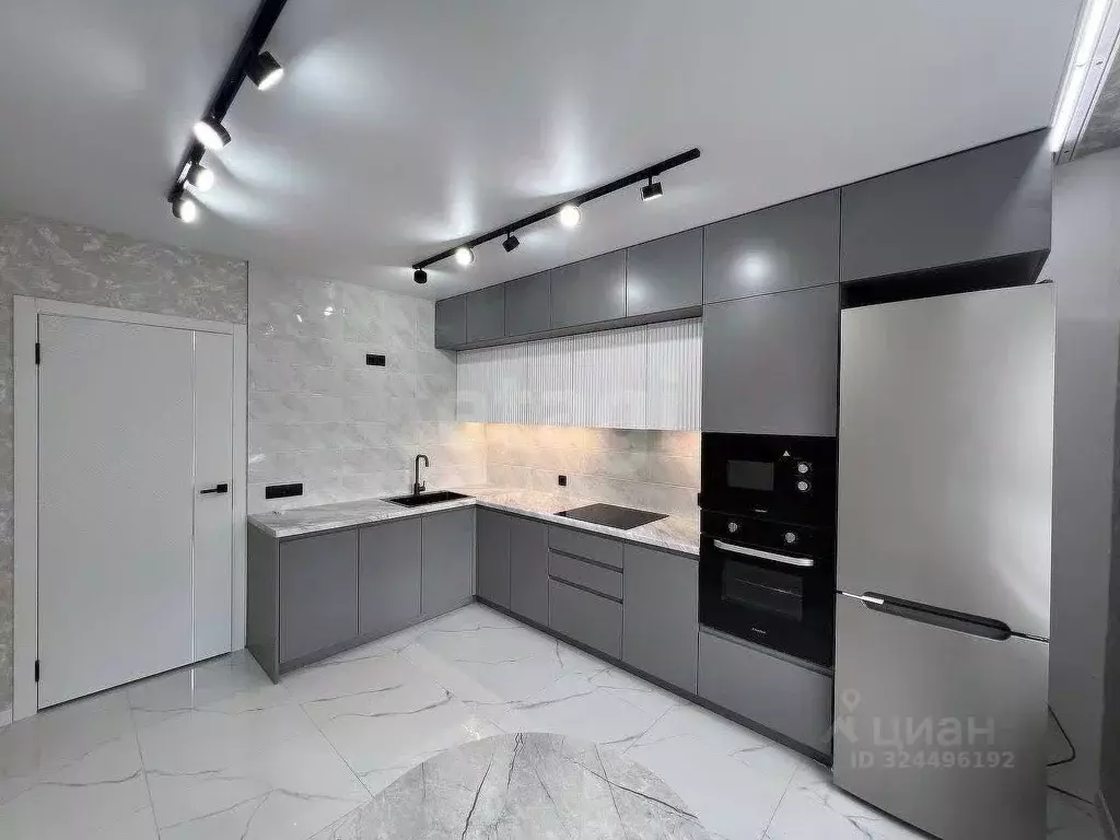 1-к кв. Владимирская область, Ковров ул. Строителей, 41/1 (37.9 м) - Фото 1