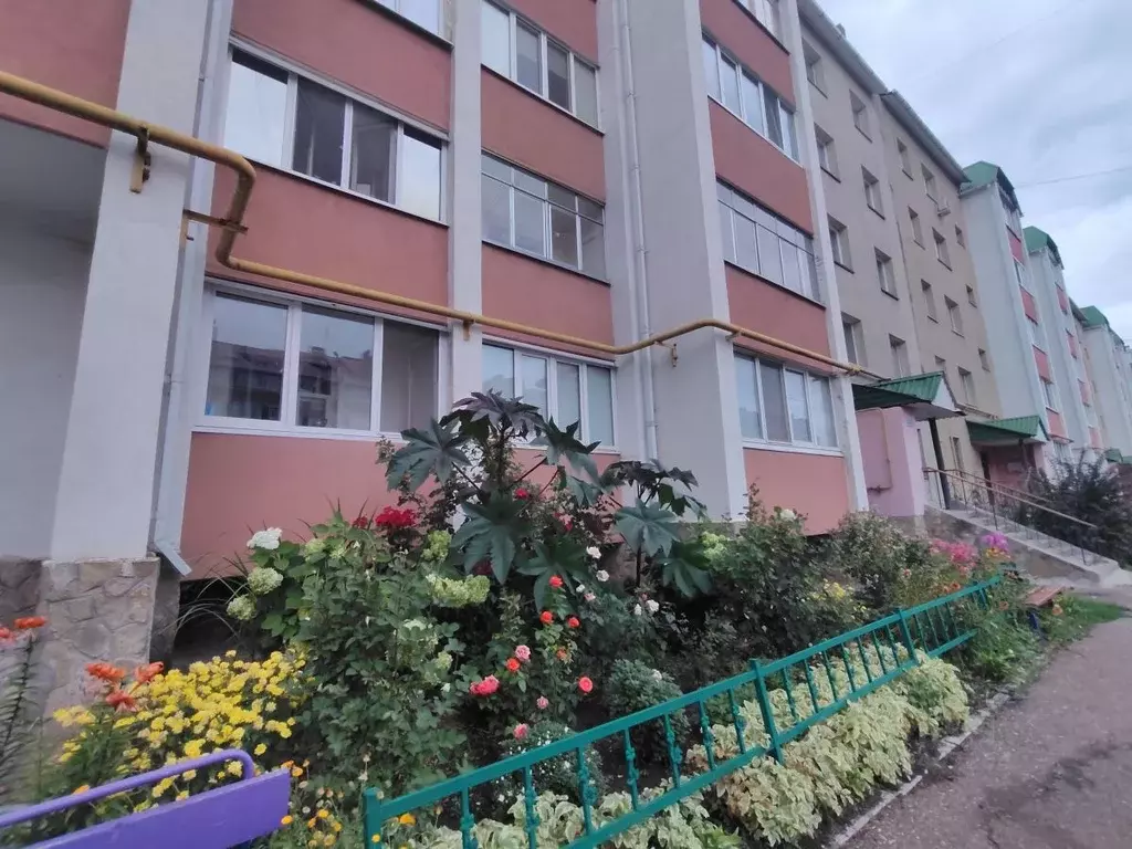 2-к кв. Башкортостан, Стерлитамак ул. Островского, 1А (55.0 м) - Фото 1
