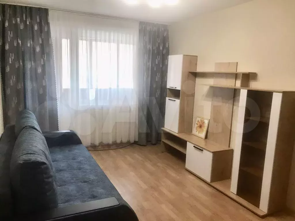 1-к. квартира, 40м, 2/9эт. - Фото 0