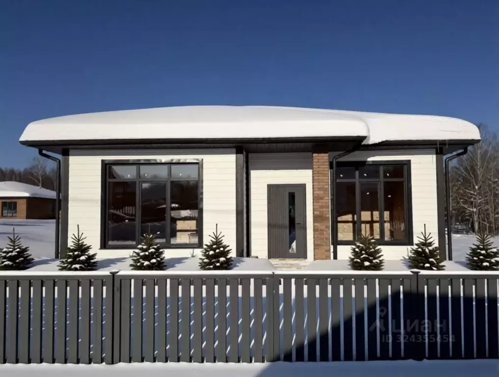 Дом в Калужская область, Жуковский муниципальный округ, Корсаково ... - Фото 1