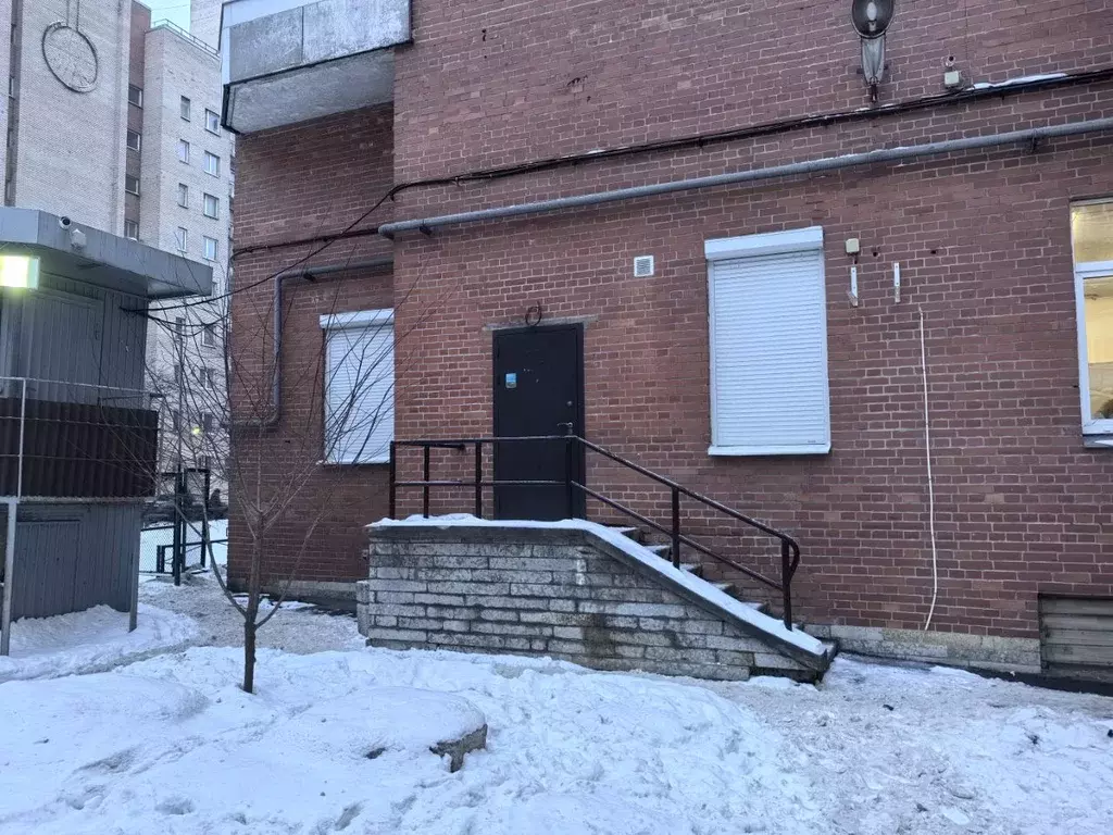 Помещение свободного назначения в Санкт-Петербург Ленинский просп., ... - Фото 1