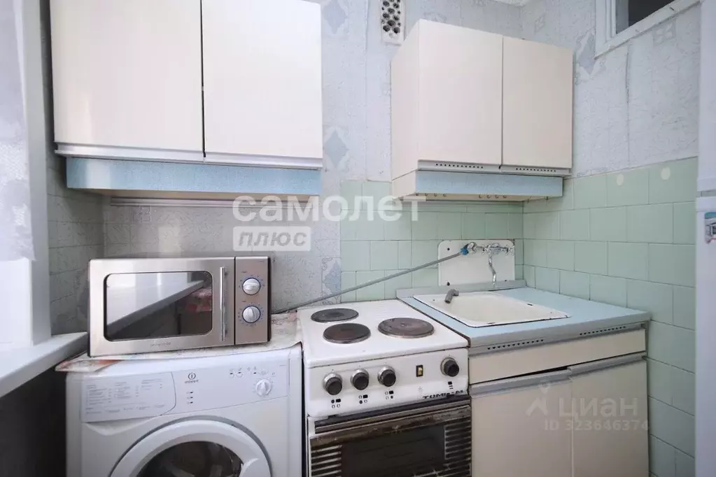 2-к кв. Кемеровская область, Кемерово просп. Шахтеров, 35А (40.8 м) - Фото 1