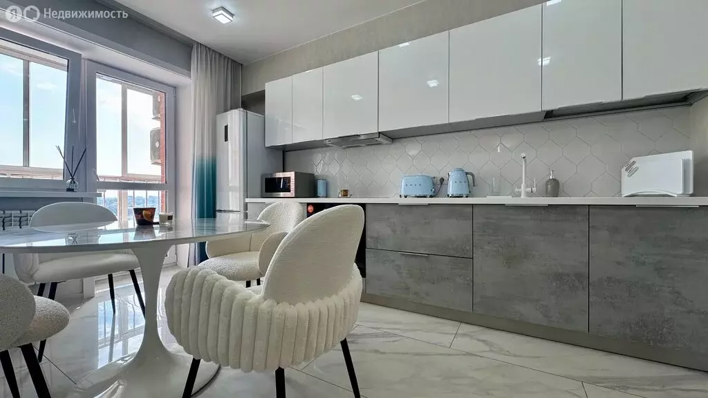 2-комнатная квартира: Иркутск, улица Пушкина, 25 (60.5 м) - Фото 1