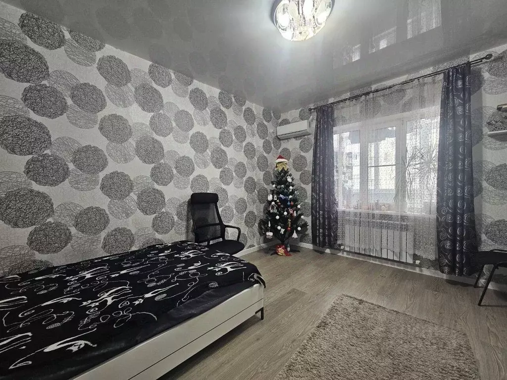 1-к кв. Краснодарский край, Абинск Комсомольская ул., 175к2 (36.9 м) - Фото 1