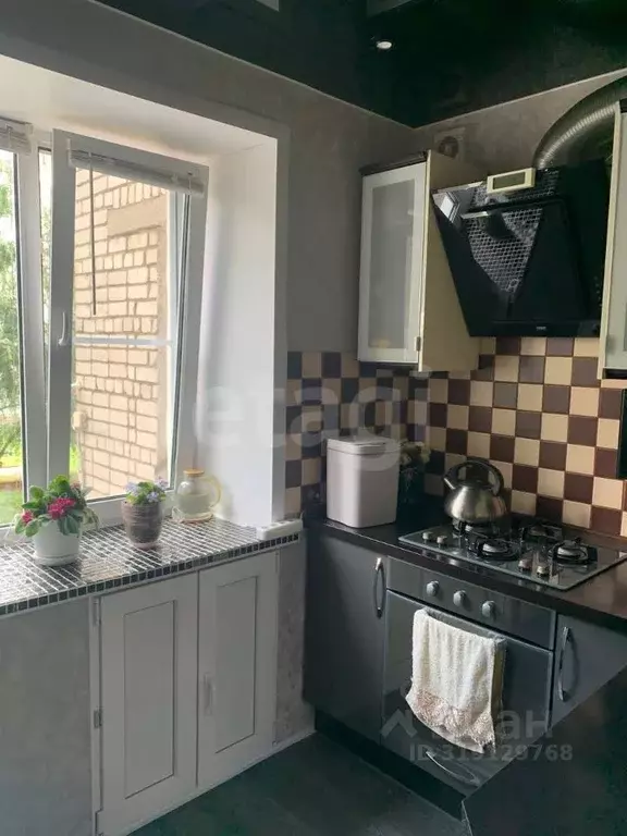 3-к кв. Ярославская область, Рыбинск ул. Луначарского, 27 (62.0 м) - Фото 1