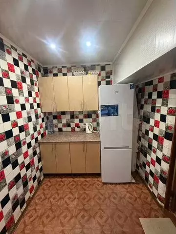 Комната 18 м, 5/5 эт. - Фото 0