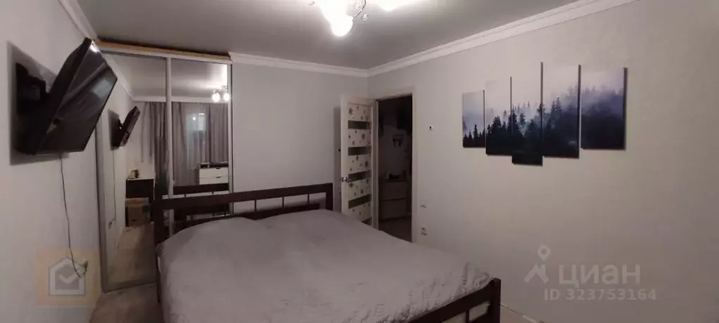 2-к кв. Крым, Симферополь ул. Гагарина, 22 (45.2 м) - Фото 2