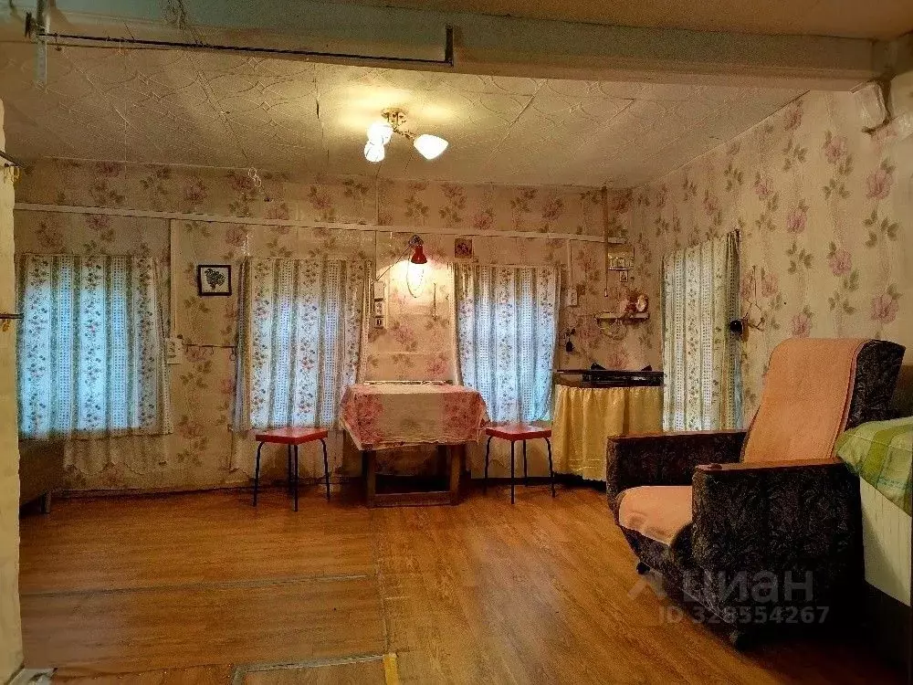 Дом в Свердловская область, Каменский муниципальный округ, д. Перебор ... - Фото 1