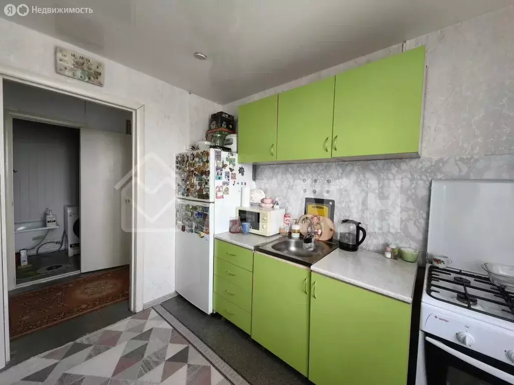 2-комнатная квартира: Любинский район, рабочий посёлок Красный Яр, ... - Фото 2