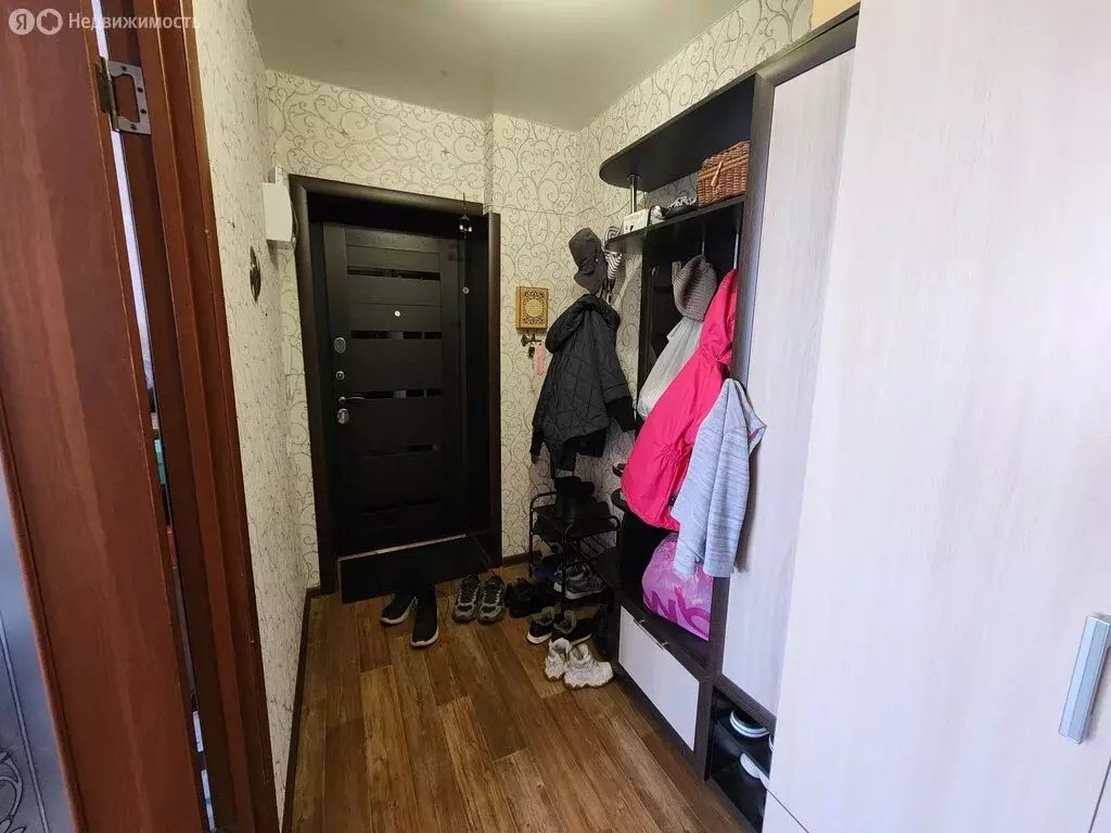 2-комнатная квартира: Великие Луки, улица Матвея Кузьмина, 13 (50.2 м) - Фото 1