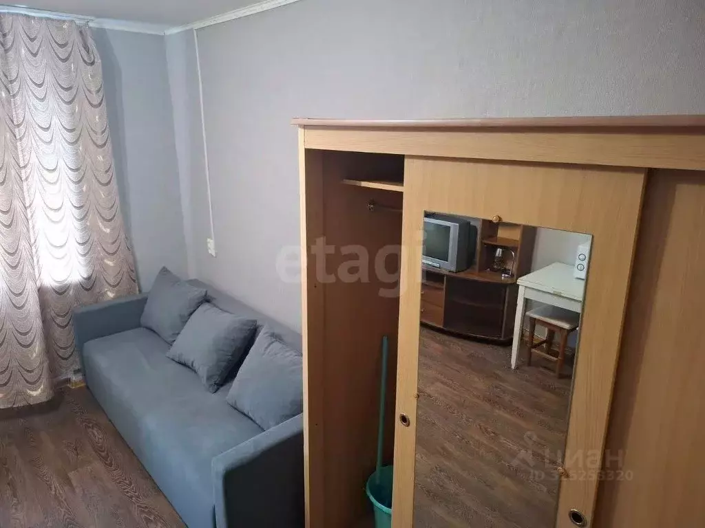 Комната Тюменская область, Тюмень ул. Котовского, 13 (13.2 м) - Фото 1