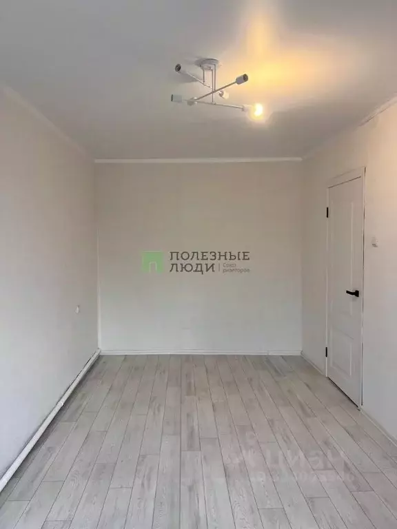 3-к кв. Астраханская область, пос. Володарский ул. Пирогова, 20А (62.0 ... - Фото 2