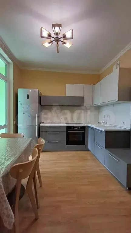 1-к. квартира, 42,4 м, 7/17 эт. - Фото 0