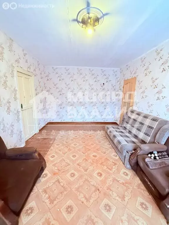 2-комнатная квартира: Омск, улица Челюскинцев, 106 (37.6 м) - Фото 2