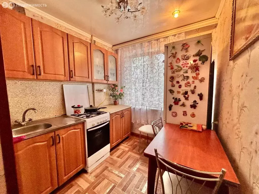 2-комнатная квартира: Старый Оскол, микрорайон Лебединец, 18 (48 м) - Фото 1