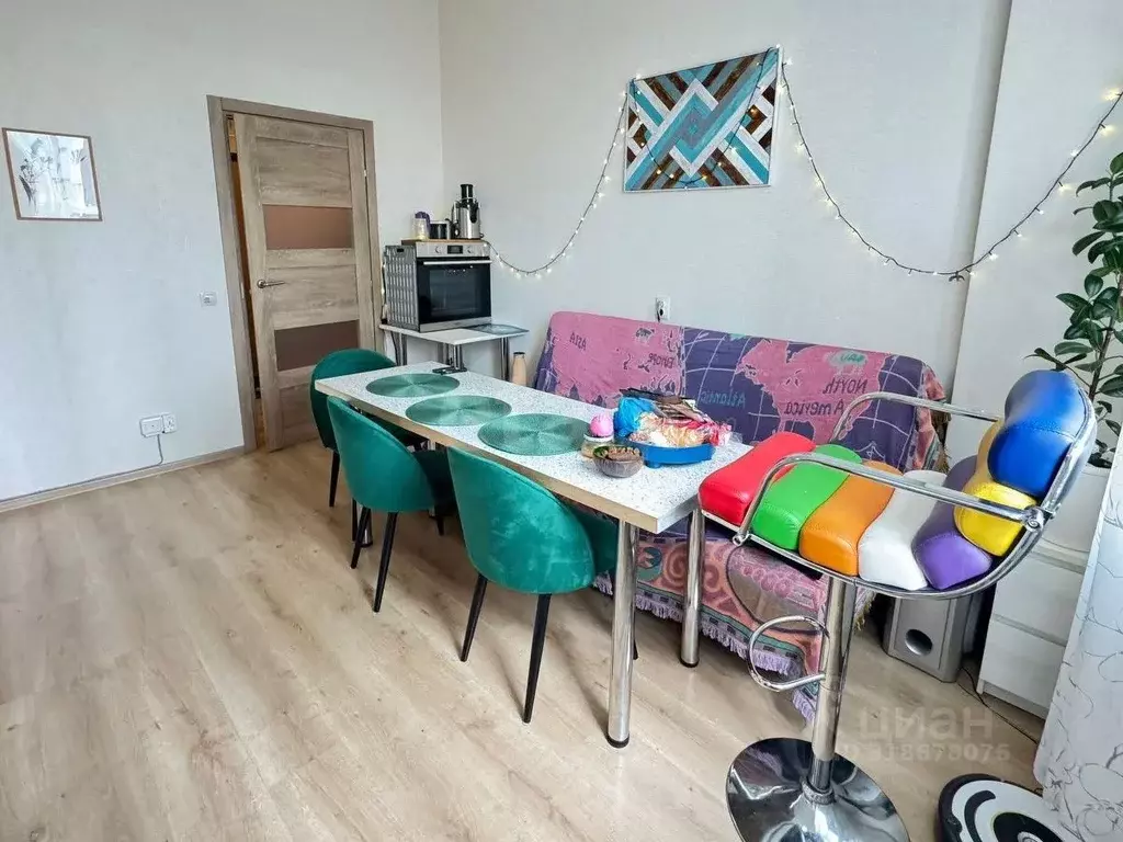 3-к кв. Санкт-Петербург Ленинский просп., 43 (75.0 м) - Фото 0