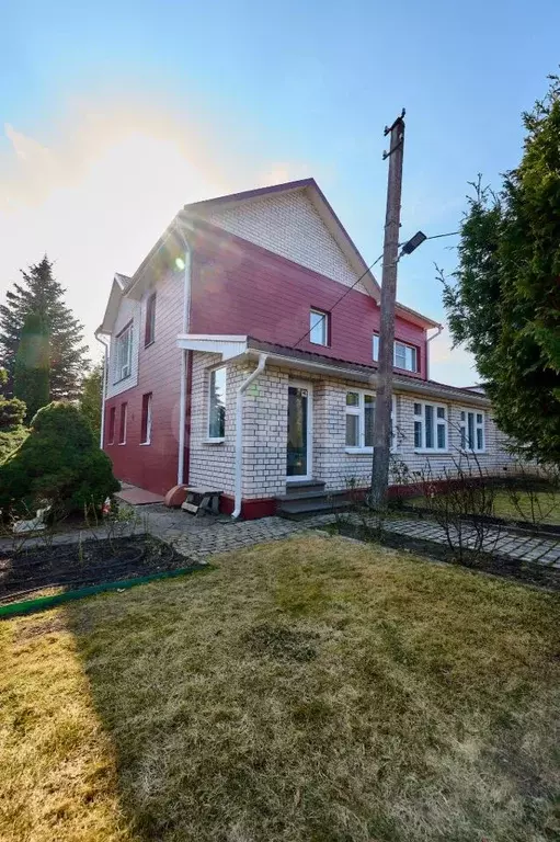 Дом в Псковская область, Псковский район, Ядровская волость, д. ... - Фото 1