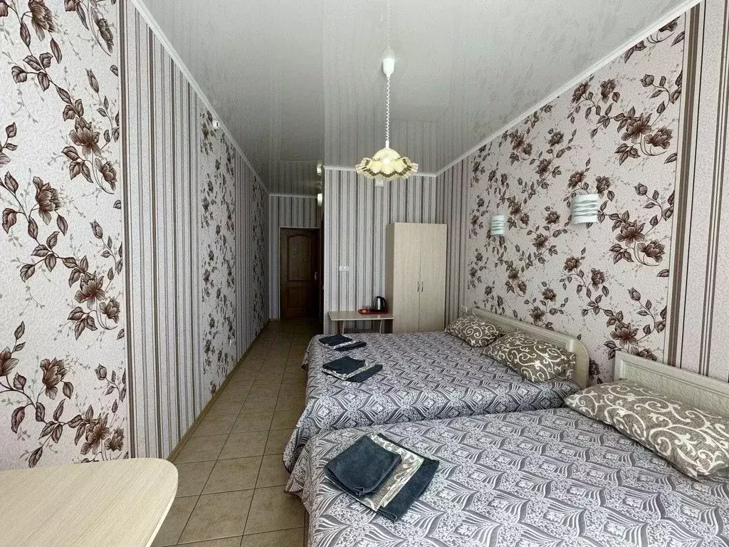 Комната Крым, Феодосия ш. Керченское, 76А (16.0 м) - Фото 1