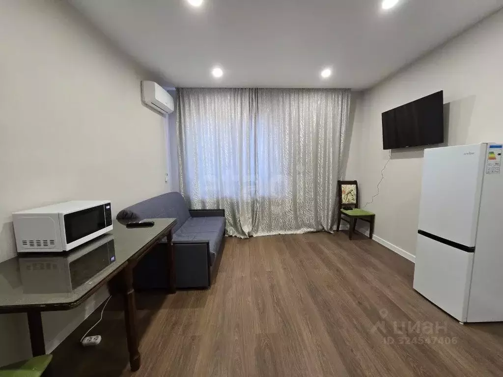 Студия Краснодарский край, Краснодар ул. Красных Партизан, 1/4к16 ... - Фото 1