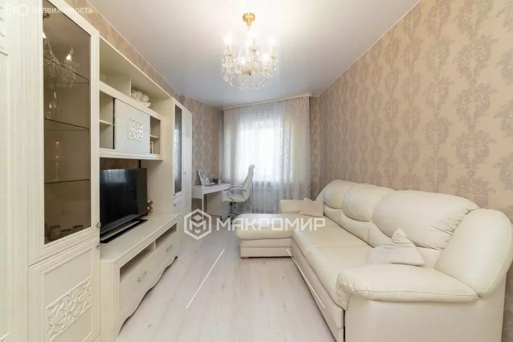 3-комнатная квартира: Архангельск, улица Фёдора Абрамова, 5 (64.3 м) - Фото 0