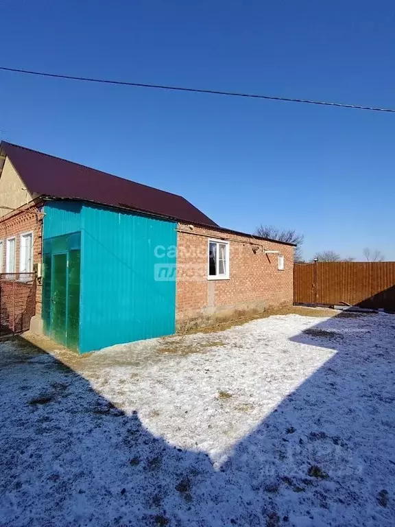 Дом в Краснодарский край, Тимашевский район, Днепровское с/пос, ... - Фото 2