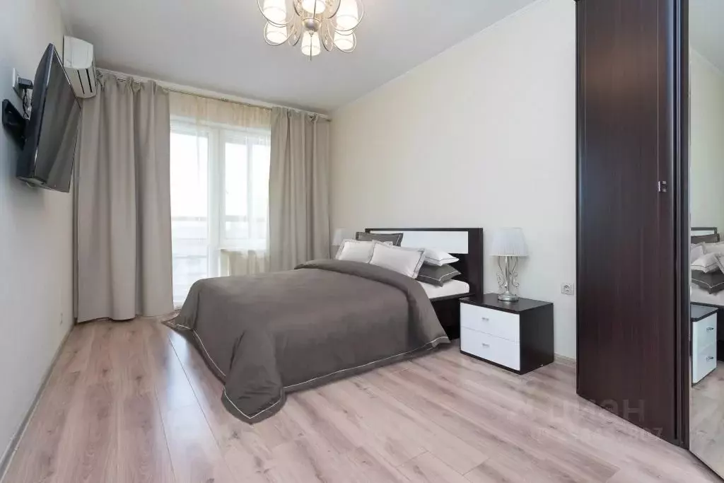 1-к кв. Татарстан, Казань ул. Сибгата Хакима, 44 (47.0 м) - Фото 0