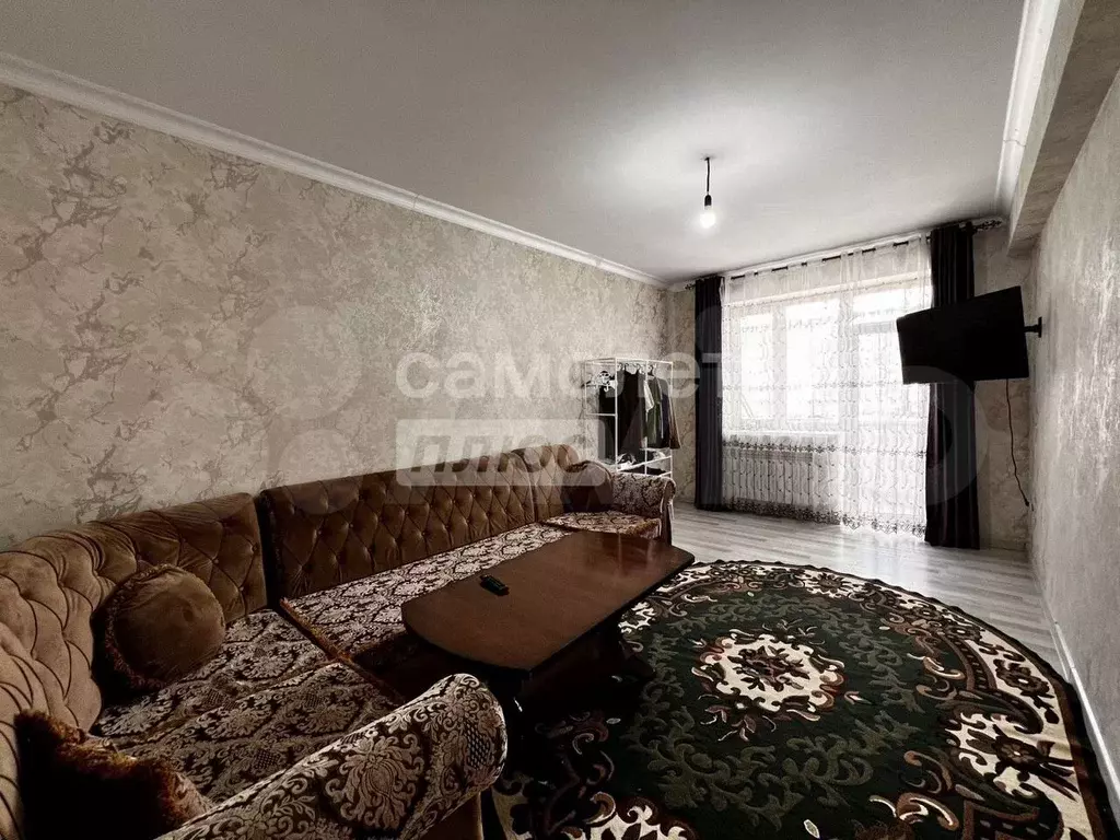 1-к. квартира, 44 м, 4/9 эт. - Фото 1