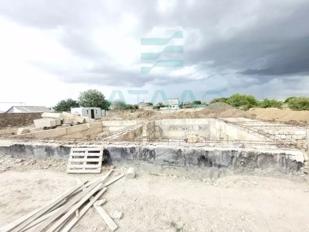 Участок в Крым, Симферопольский район, с. Скворцово ул. Восточная, 18 ... - Фото 1