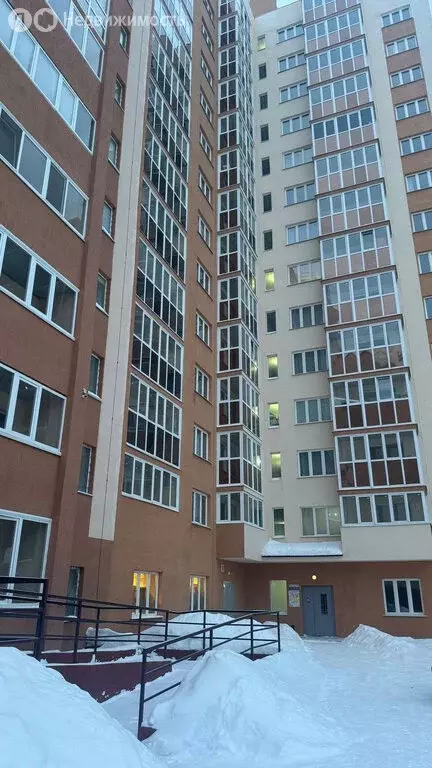 2-комнатная квартира: Октябрьский, улица Клинова, 9 (51.6 м) - Фото 1