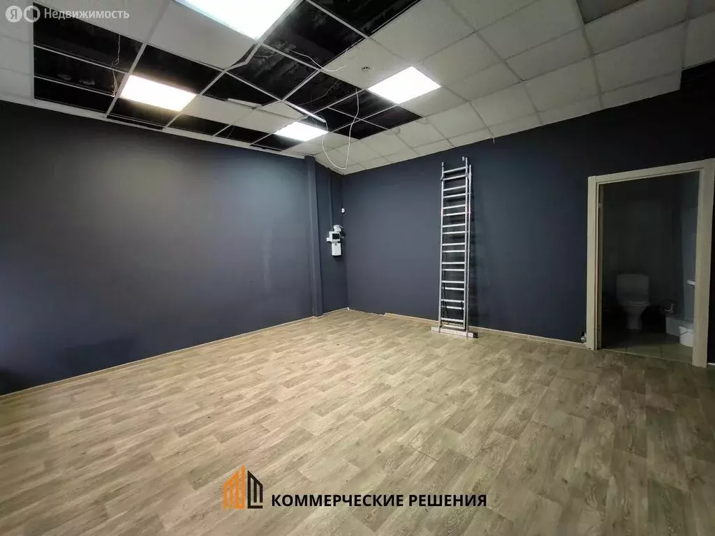 Помещение свободного назначения (202 м) - Фото 1