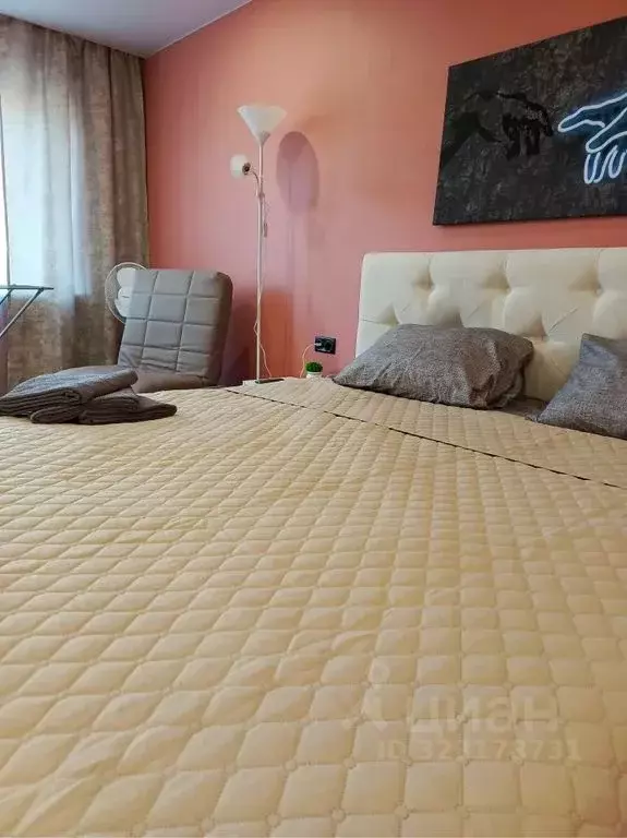 1-к кв. Свердловская область, Екатеринбург пер. Невьянский, 1 (30.0 м) - Фото 1