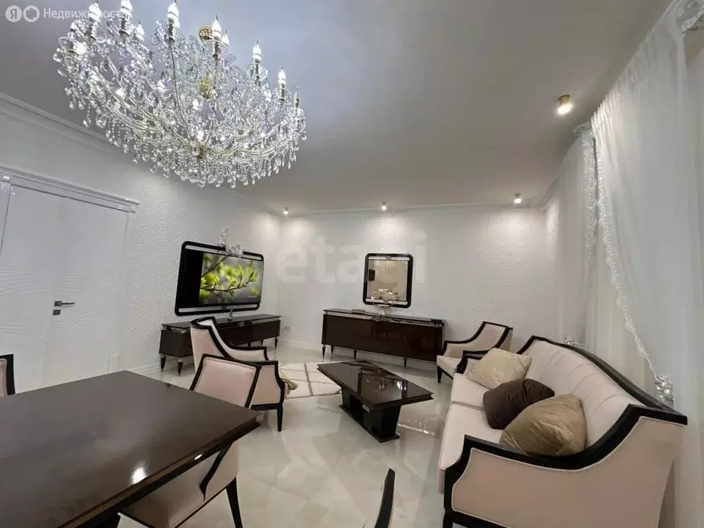 Дом в Республика Ингушетия, Назрань (240 м) - Фото 2