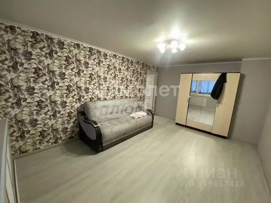 1-к кв. Тюменская область, Тюмень ул. Республики, 237 (32.0 м) - Фото 0