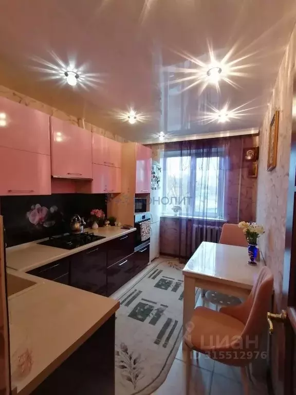 3-к кв. Нижегородская область, Нижний Новгород ул. Даргомыжского, 18 ... - Фото 0