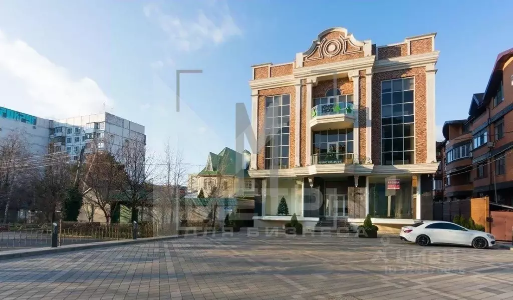 Офис в Краснодарский край, Краснодар ул. Имени Дзержинского, 33 (304 ... - Фото 1