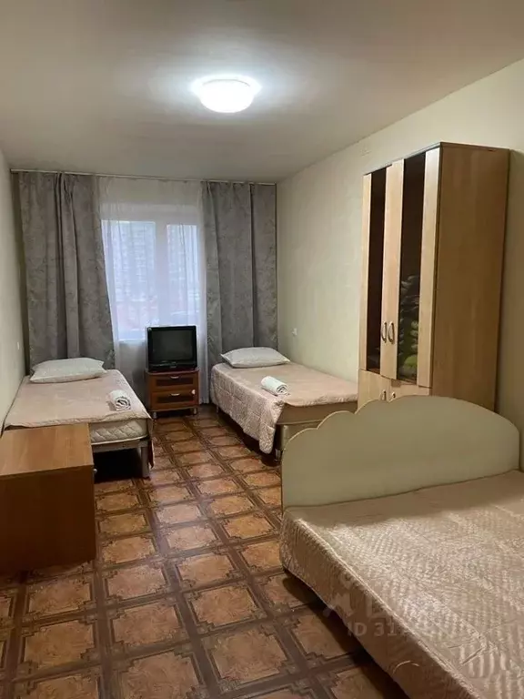 2-к кв. Ямало-Ненецкий АО, Новый Уренгой Сибирская ул., 67 (60.0 м) - Фото 1