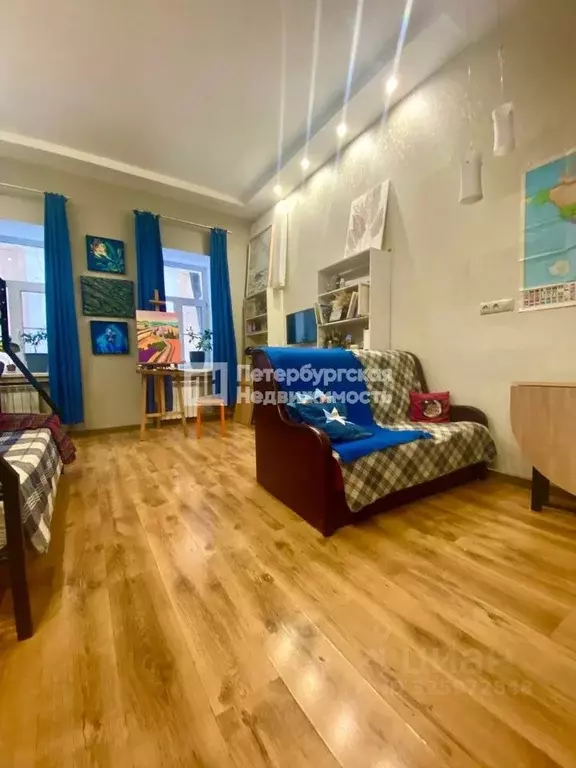 Комната Санкт-Петербург Каменноостровский просп., 12 (27.0 м) - Фото 1