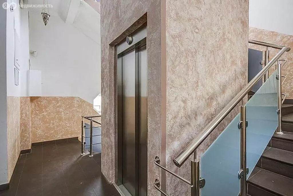 Помещение свободного назначения (833 м) - Фото 1