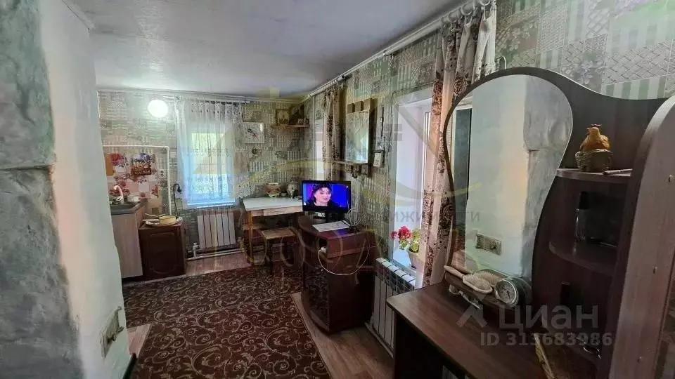 Дом в Воронежская область, Борисоглебск ул. Радищева, 7 (30 м) - Фото 0