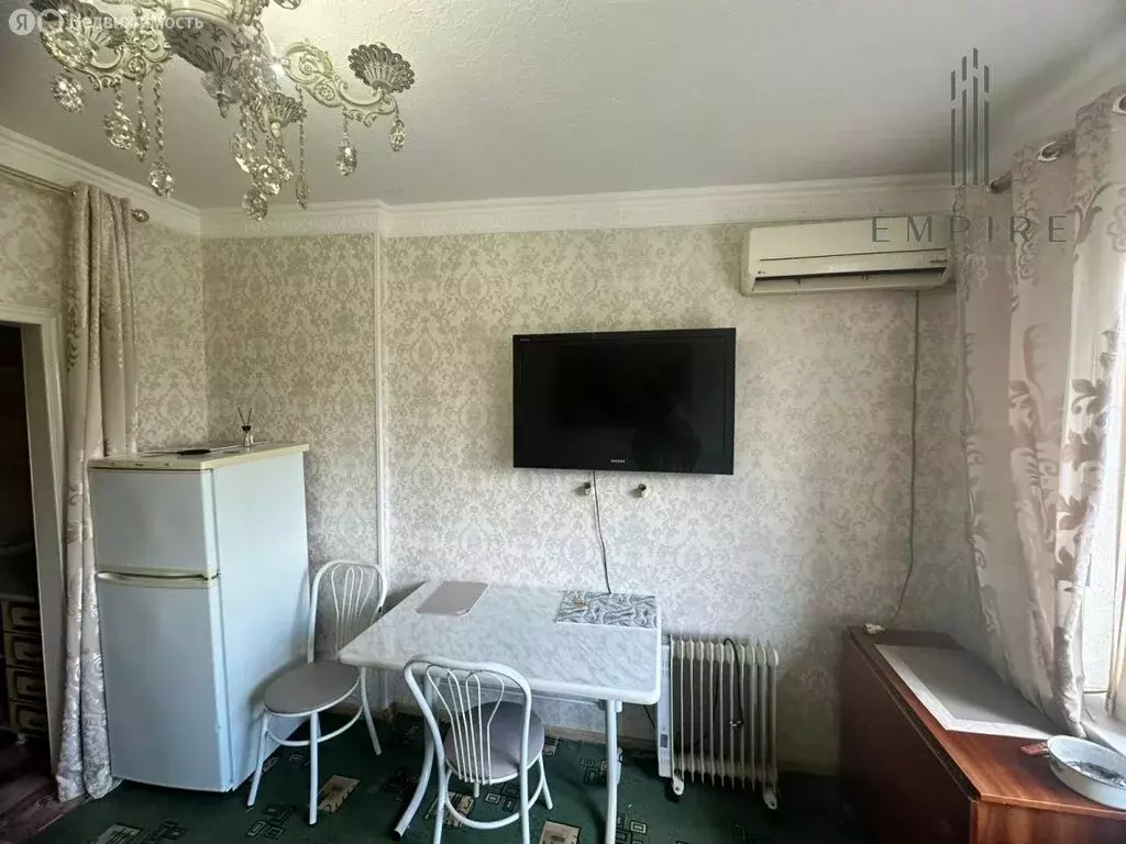 1-комнатная квартира: Гудермес, улица Исаева, 3 (17 м) - Фото 1