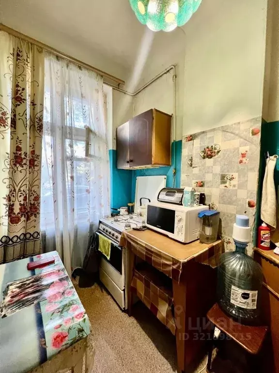 Комната Брянская область, Брянск бул. 50 лет Октября, 3 (18.0 м) - Фото 0