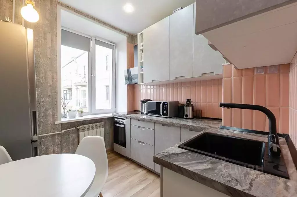2-к кв. Новосибирская область, Новосибирск ул. Авиастроителей, 11 ... - Фото 0