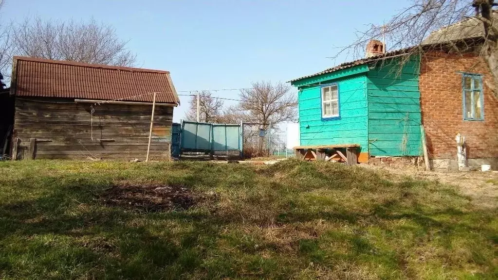 Дом в Краснодарский край, Северский район, Ильское городское ... - Фото 1