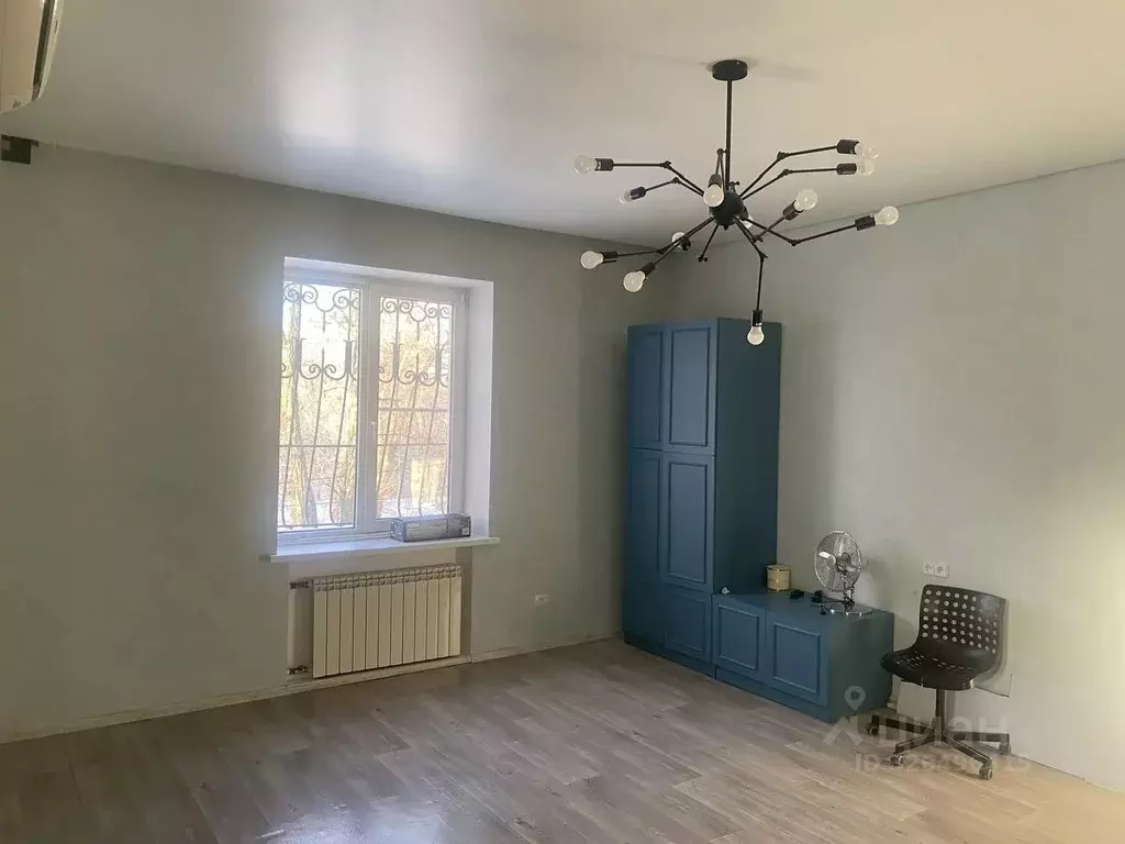 3-к кв. Волгоградская область, Волгоград ул. Генерала Шумилова, 16 ... - Фото 1